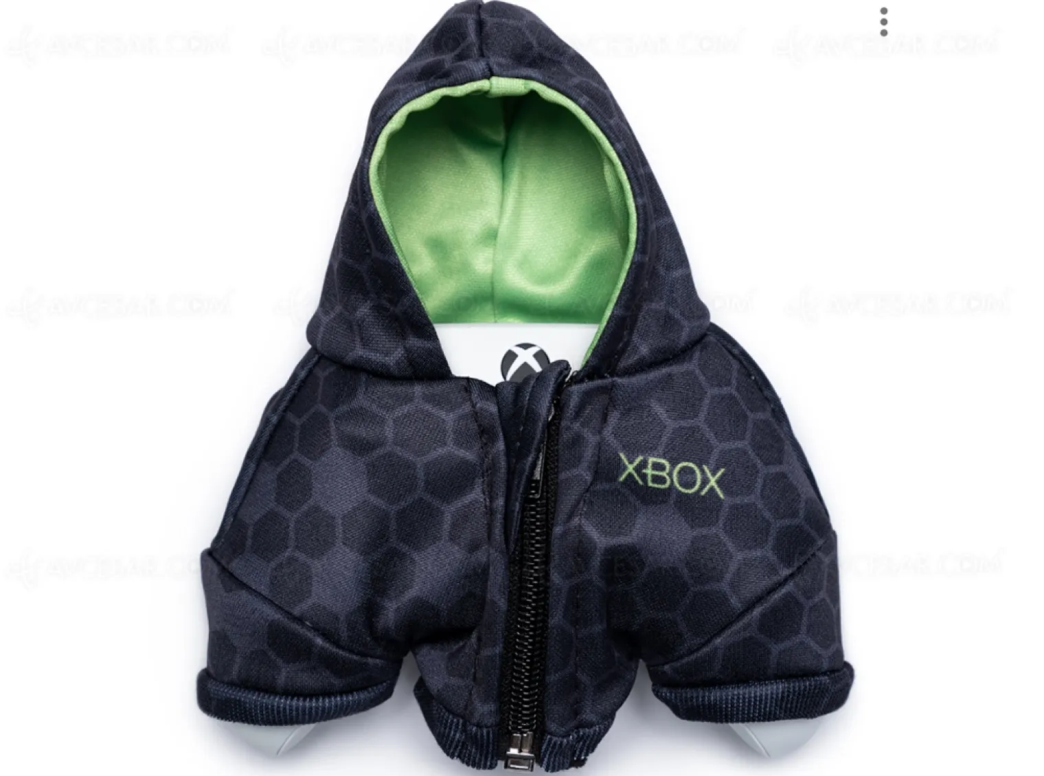 joypad-xbox-habille-pour-l-hiver-l-habit-fait-la-manette