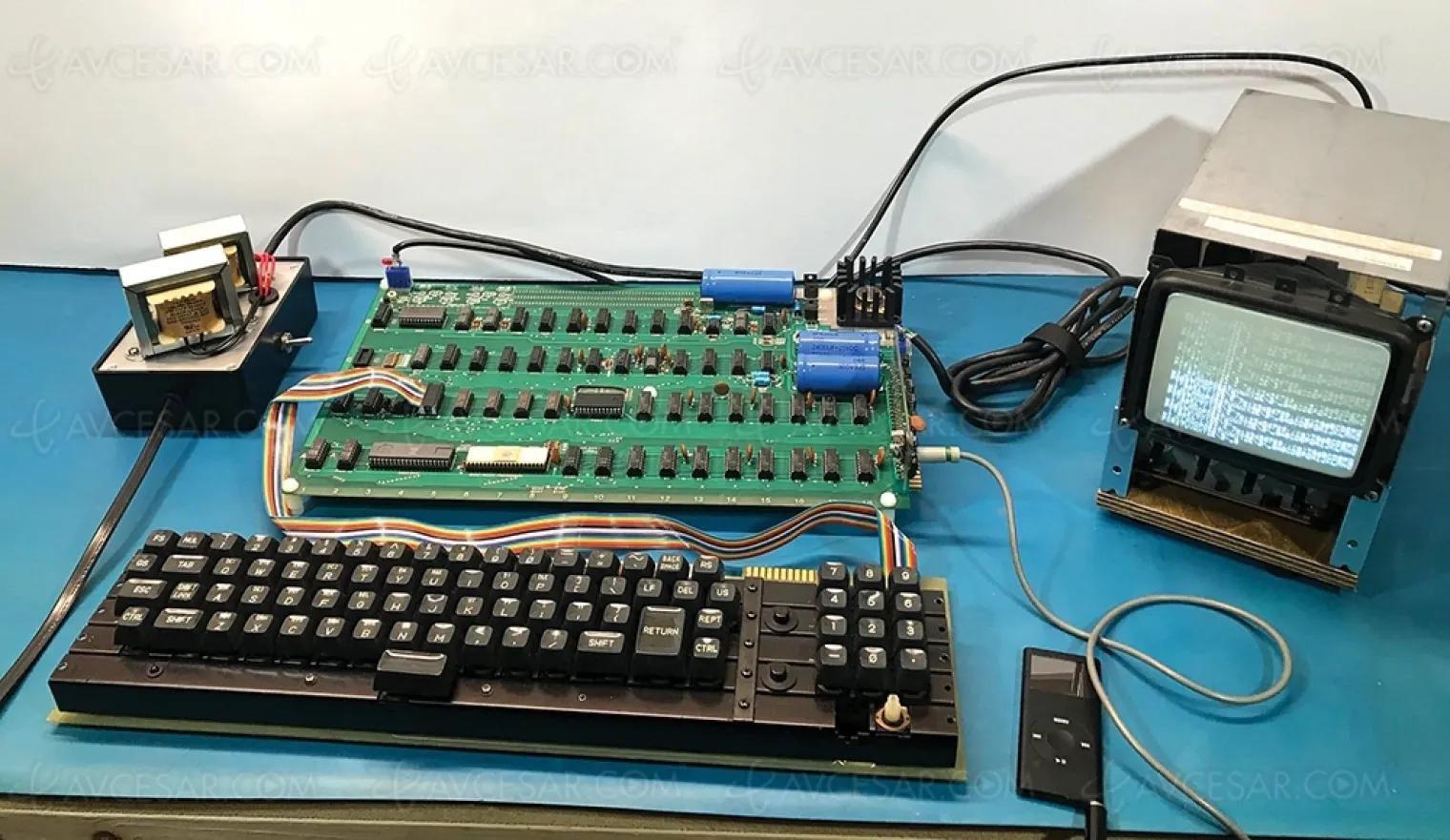 plus-de-440-000-pour-le-tout-premier-ordinateur-apple