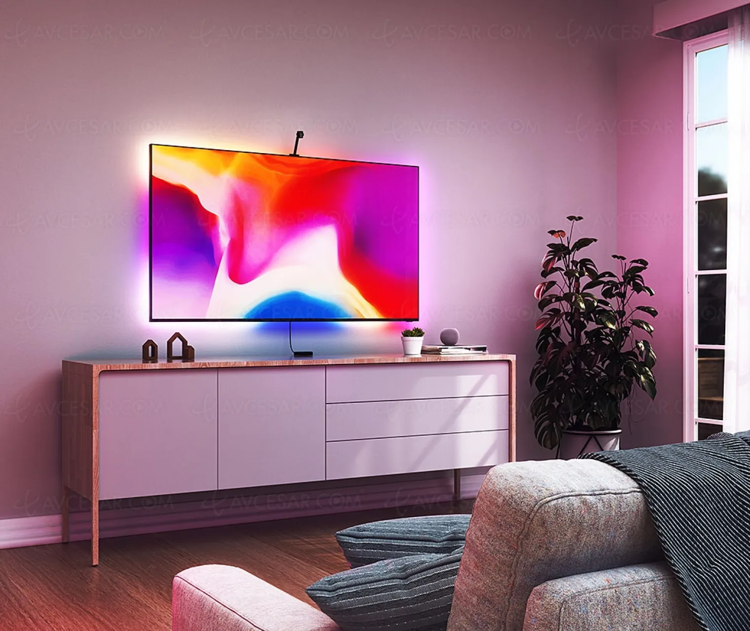 nanoleaf-4d-la-geniale-fonction-ambilight-pour-tous-les-televiseurs