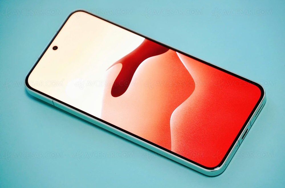 iPhone 15 Pro Max&nbsp;: bords les plus fins de tous les&nbsp;temps&nbsp;?