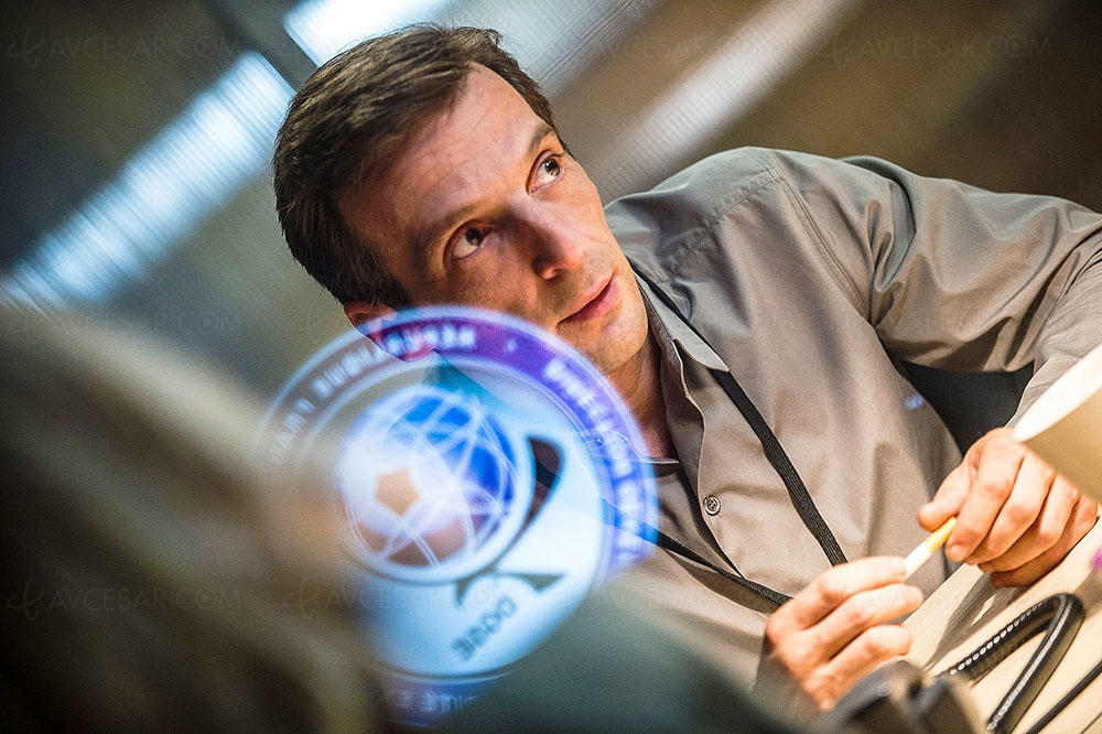 Après Gerard Butler, Mathieu Kassovitz arrive dans la série La chute de&nbsp;Paris