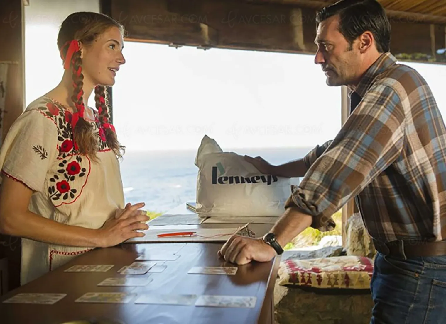 don-draper-s-est-remarie-en-vrai-avec-une-comedienne-de-mad-men