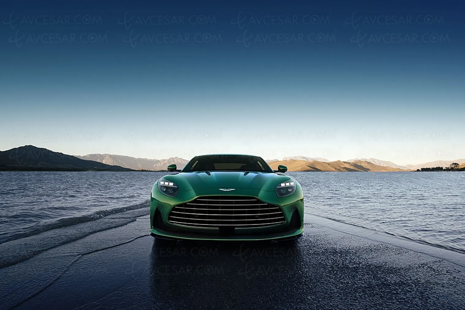 systeme-surround-bowers-wilkins-pour-la-premiere-fois-dans-une-aston-martin