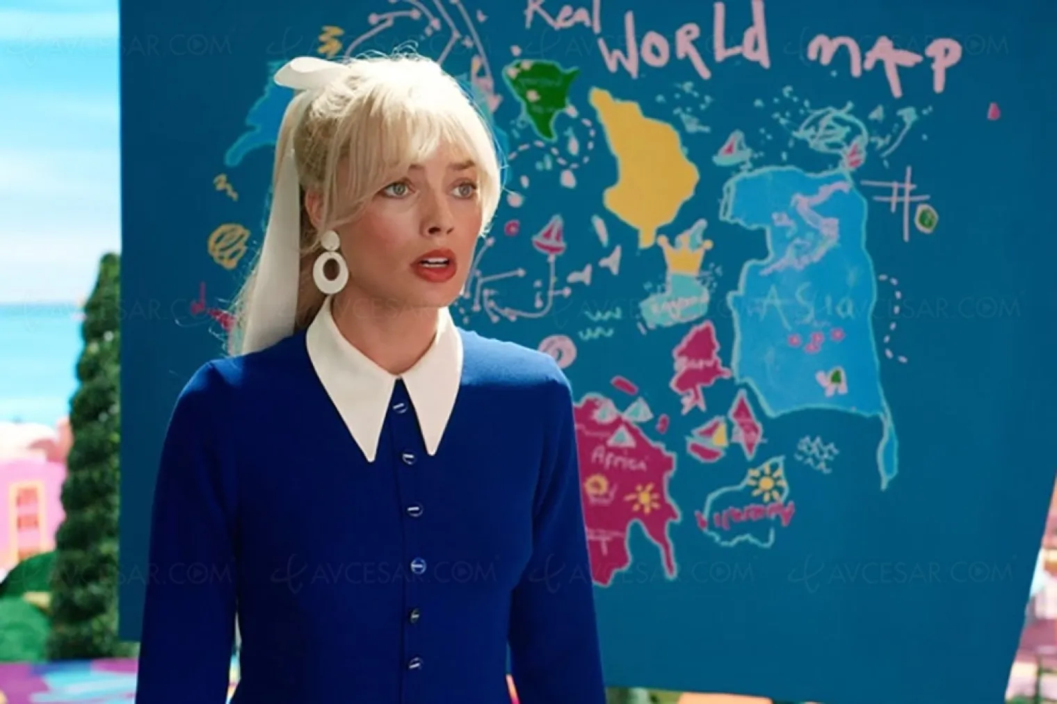 le-vietnam-boycotte-le-film-barbie-warner-sidere-repond