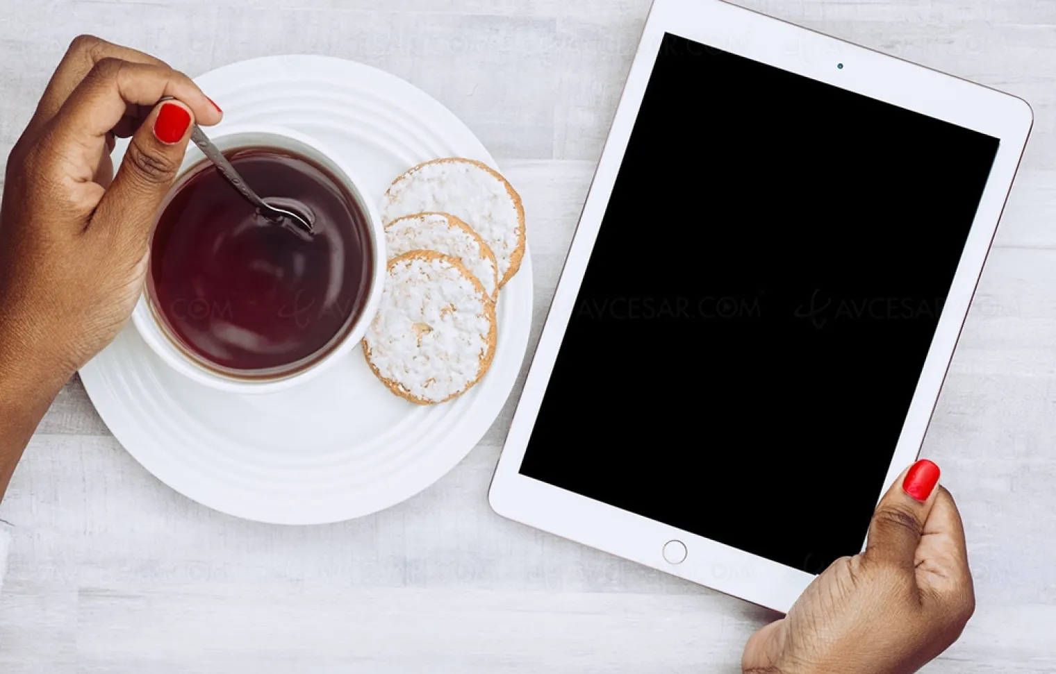 marche-tablette-ca-continue-de-degringoler
