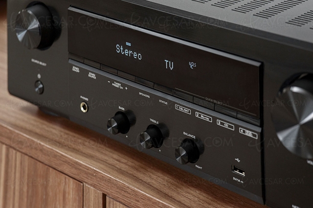 Denon DRA-900H : ampli Hi‑Fi 8K, lecteur réseau, multiroom Heos, 8K, Alexa, DAB+…