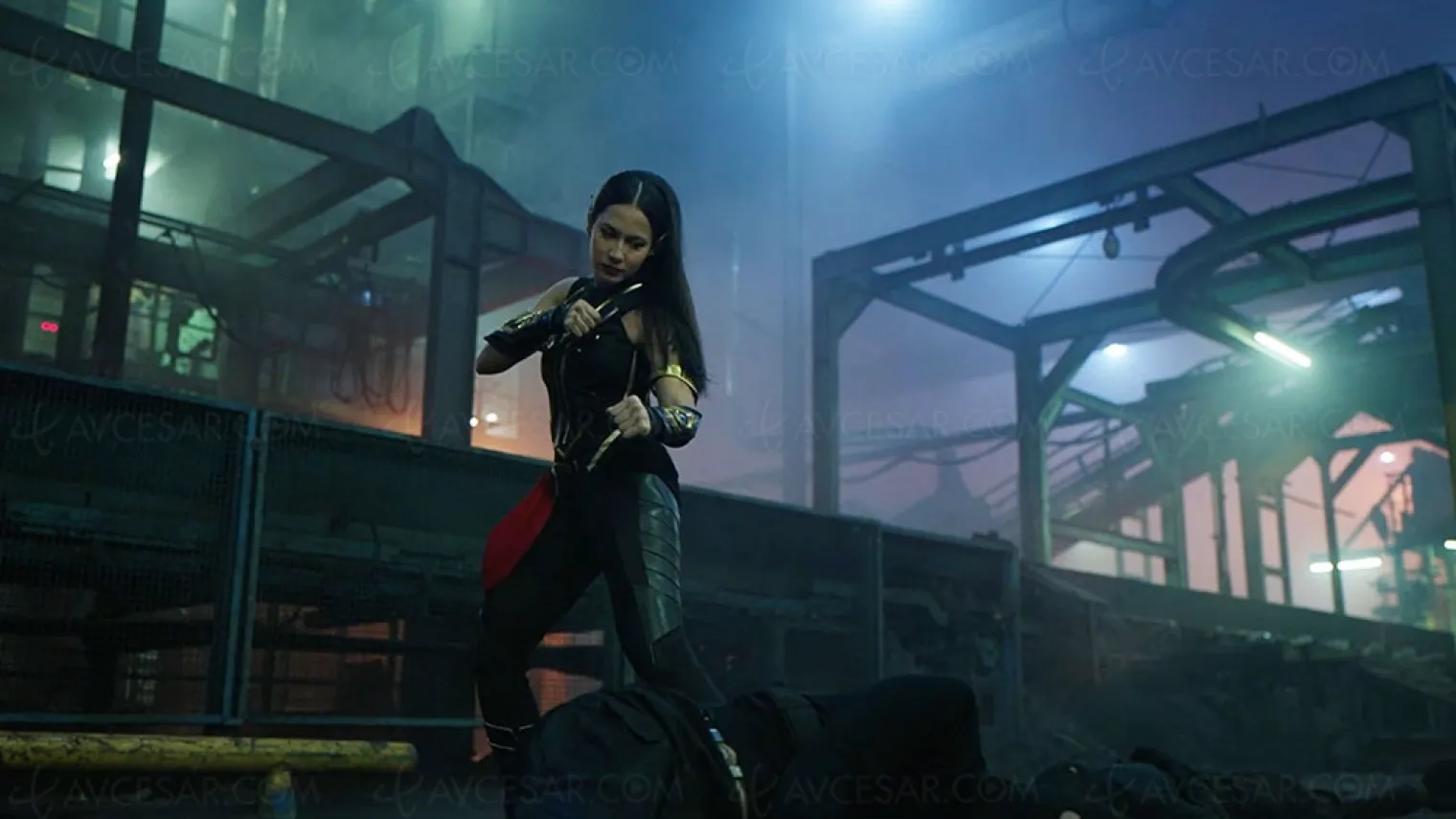 alana-deesse-de-la-justice-super-cogneuse-indonesienne-en-blu-ray-le-1er-septembre