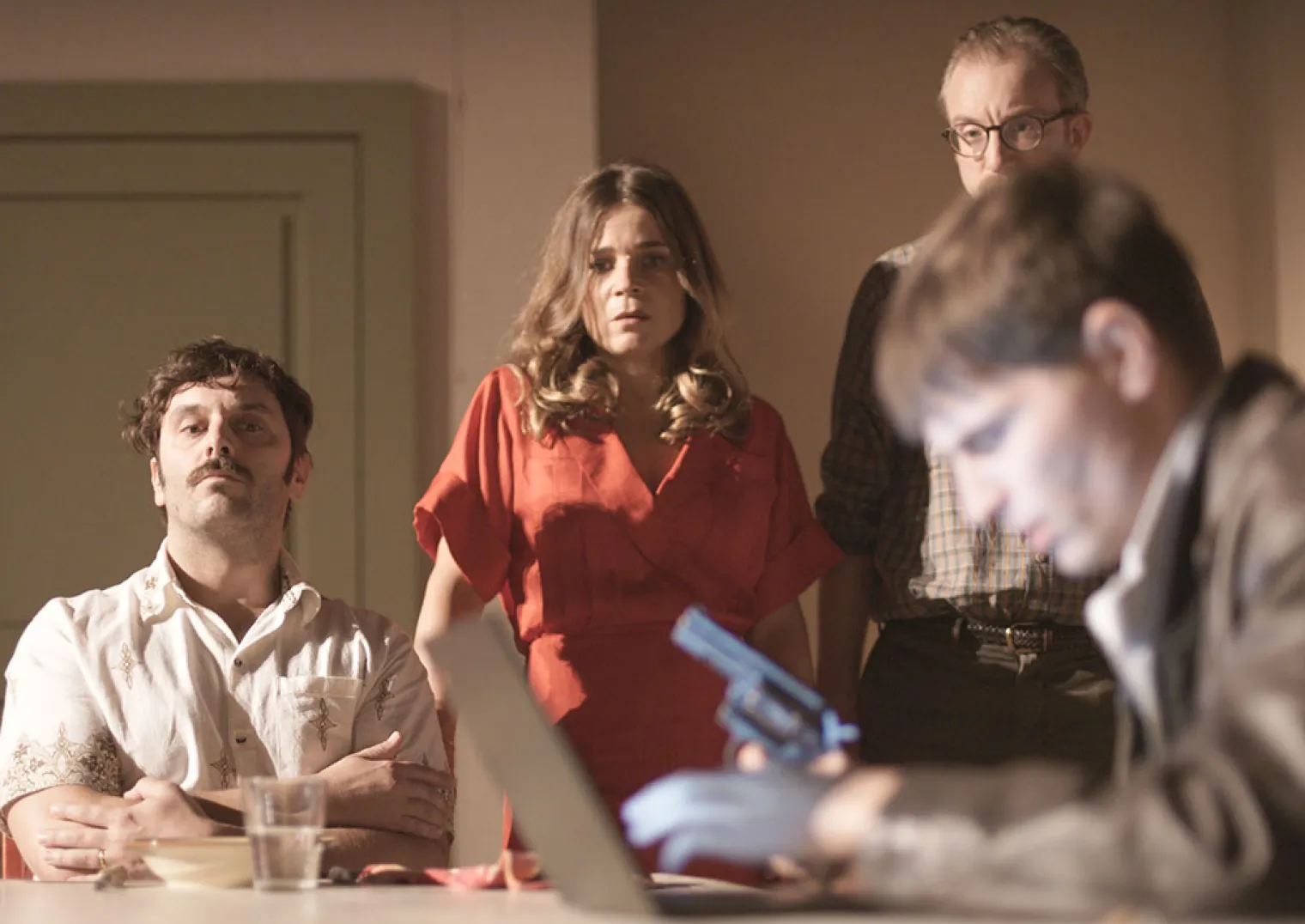 quentin-dupieux-dynamite-le-monde-du-theatre-avec-yannick