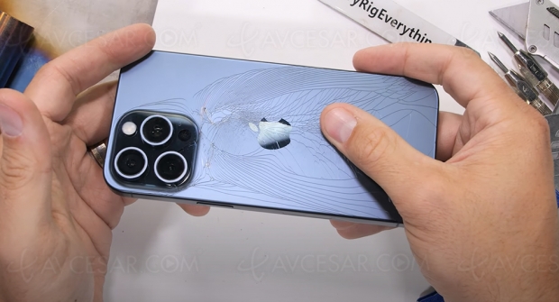 iPhone 15 Pro Max malmené, âmes sensibles s’abstenir (vidéo)