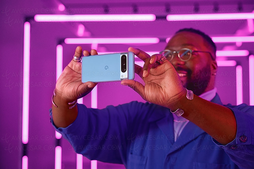 Smartphone Google Pixel&nbsp;8 Pro, thermomètre et&nbsp;IA&nbsp;intégrés