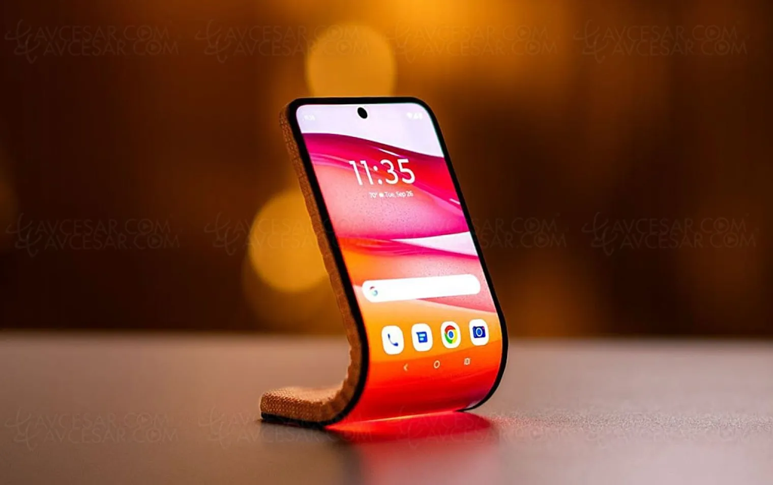 smartphone-lenovo-enroulable-autour-du-poignet-et-pourquoi-pas