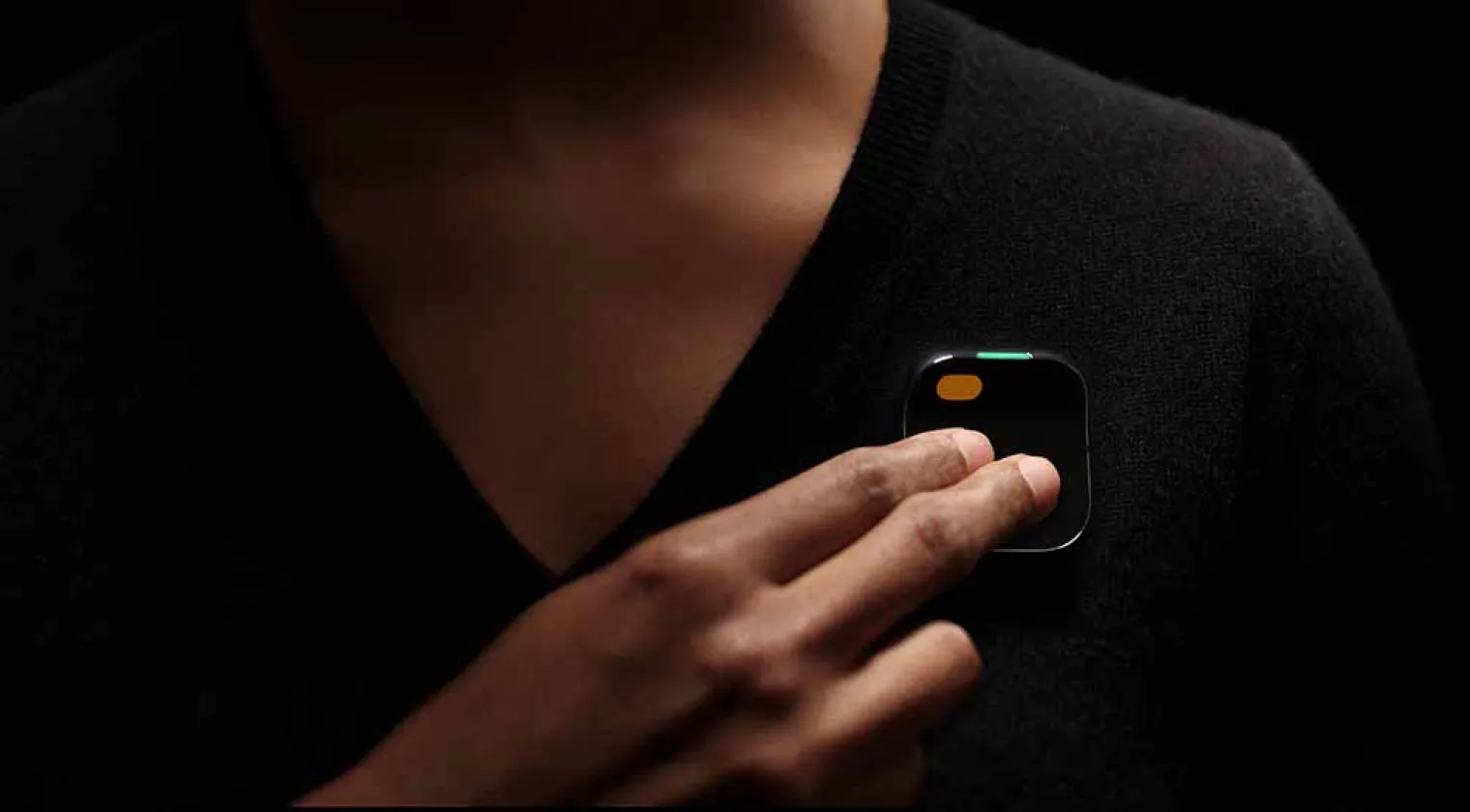 humane-ai-pin-le-smartphone-remplace