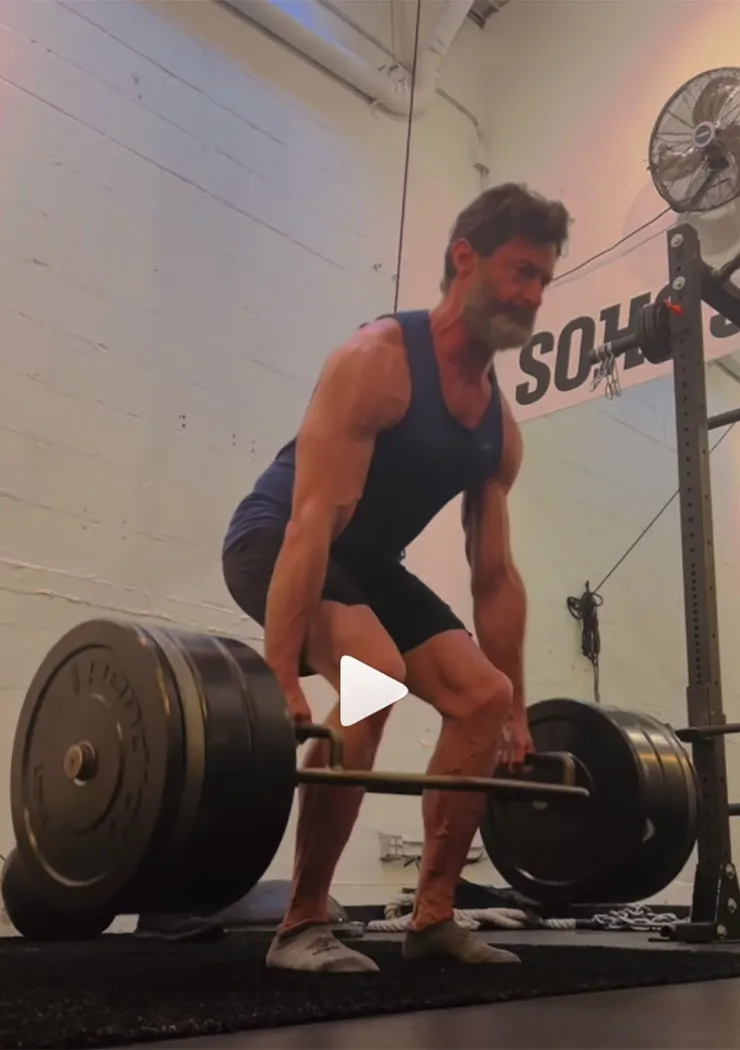 hugh-jackman-poste-une-video-insta-de-son-entrainement-poids-lourd