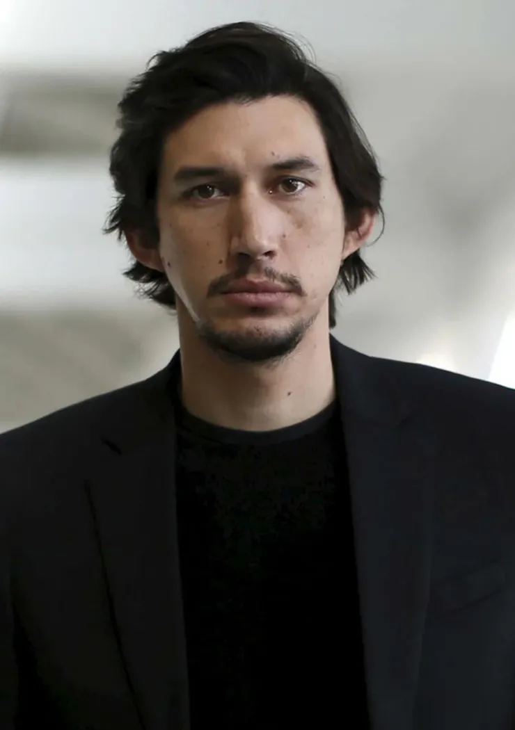 michael-mann-et-le-comedien-adam-driver-ferrari-ca-se-precise-pour-heat-2