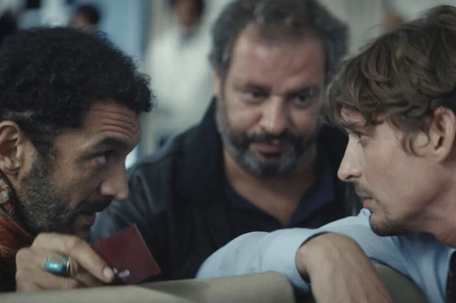 d-argent-et-de-sang-une-date-pour-la-serie-de-xavier-giannoli-en-video