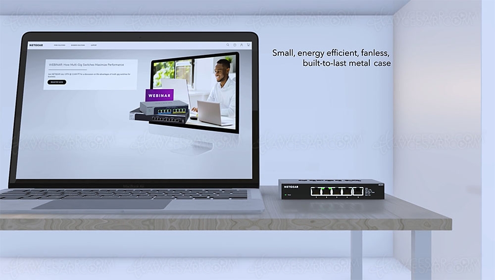 Netgear MS305, switch cinq ports&nbsp;2,5&nbsp;Gb/s