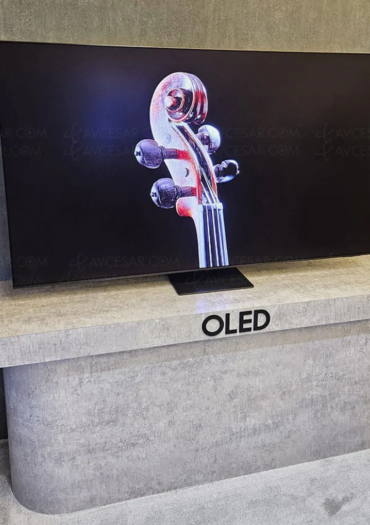 ces-24-tv-qd-oled-samsung-s95d-pic-lumineux-a-20-et-revetement-glare-free