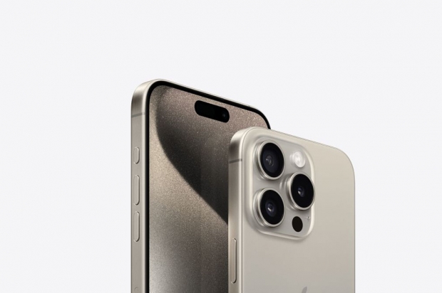 iPhone 17 : caméra selfie 24 Mpxls