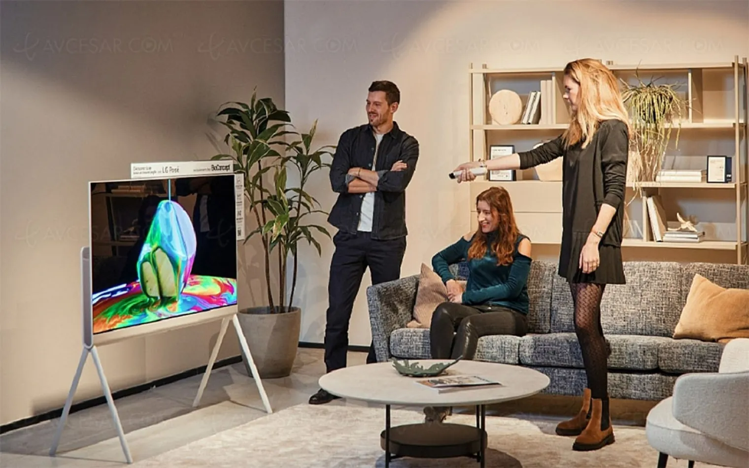 le-tv-oled-lg-pose-en-demo-dans-les-boutiques-boconcept