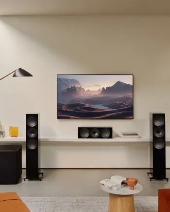 Kef Kube MIE, quatre nouveaux caissons de basses&nbsp;de&nbsp;300&nbsp;W