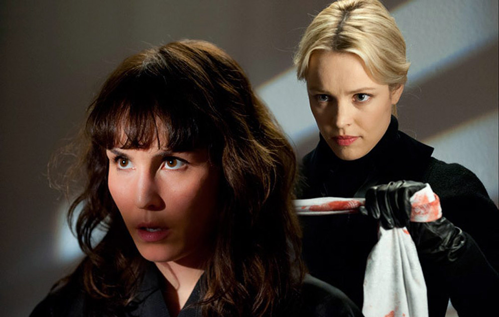 Rachel McAdams et Noomi Rapace dans Passion (2013)