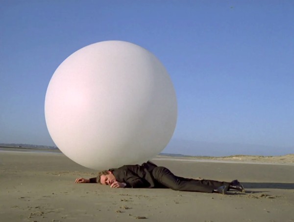 Ballon prisonnier pour Christopher Nolan ?