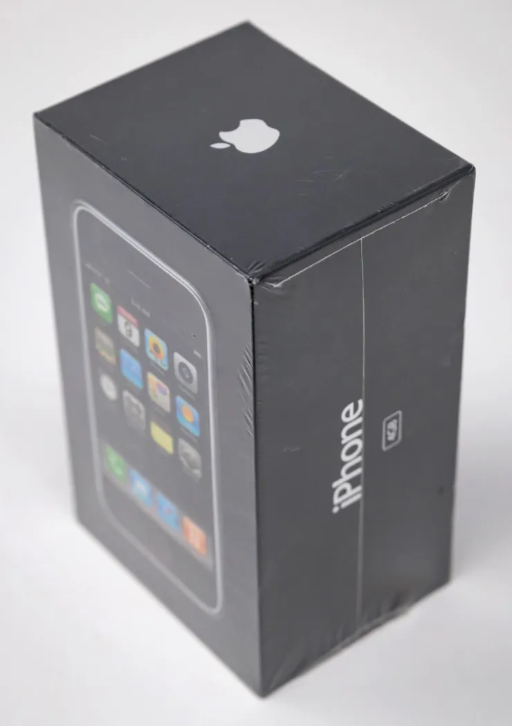 Encore un vieil iPhone à 100 000 $ (minimum)