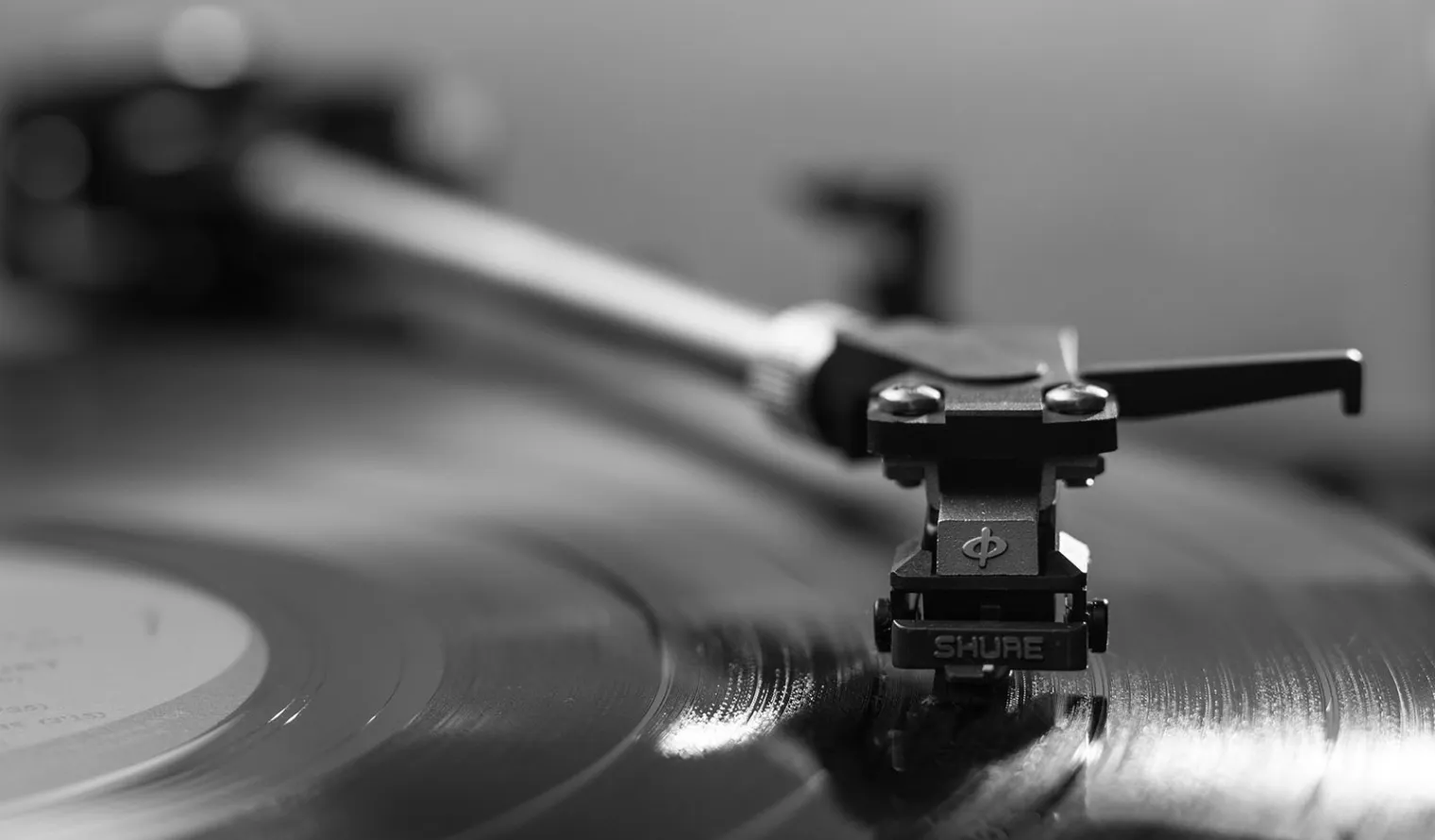 le-vinyle-devant-le-cd-pour-la-seconde-fois-depuis-1987