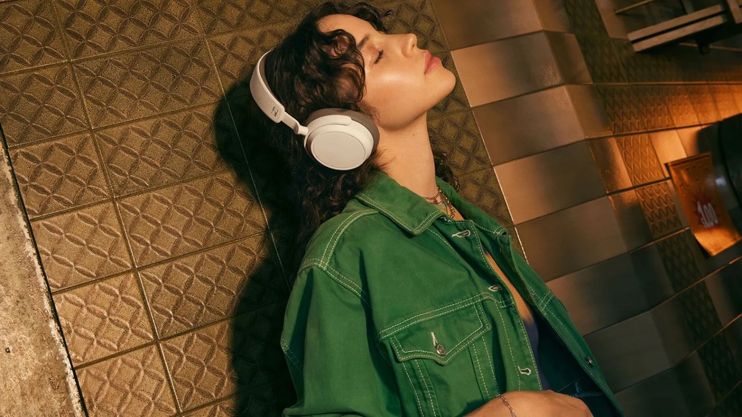 casque-sennheiser-accentum-plus-50-heures-d-autonomie