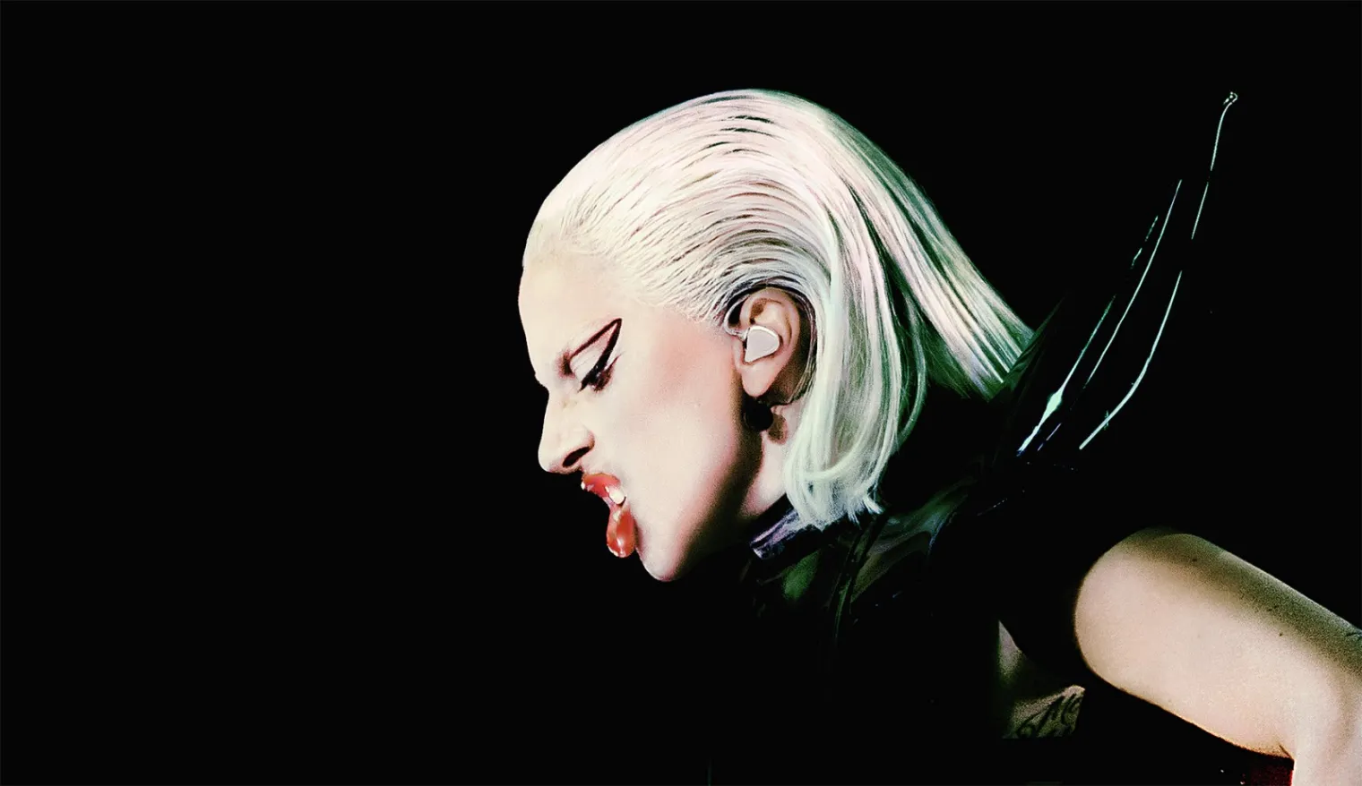 la-tournee-chromatica-ball-de-lady-gaga-dans-votre-salon