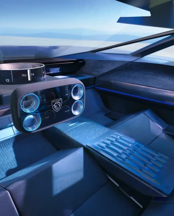 Volant Peugeot Hypersquare, le futur entre&nbsp;les&nbsp;mains