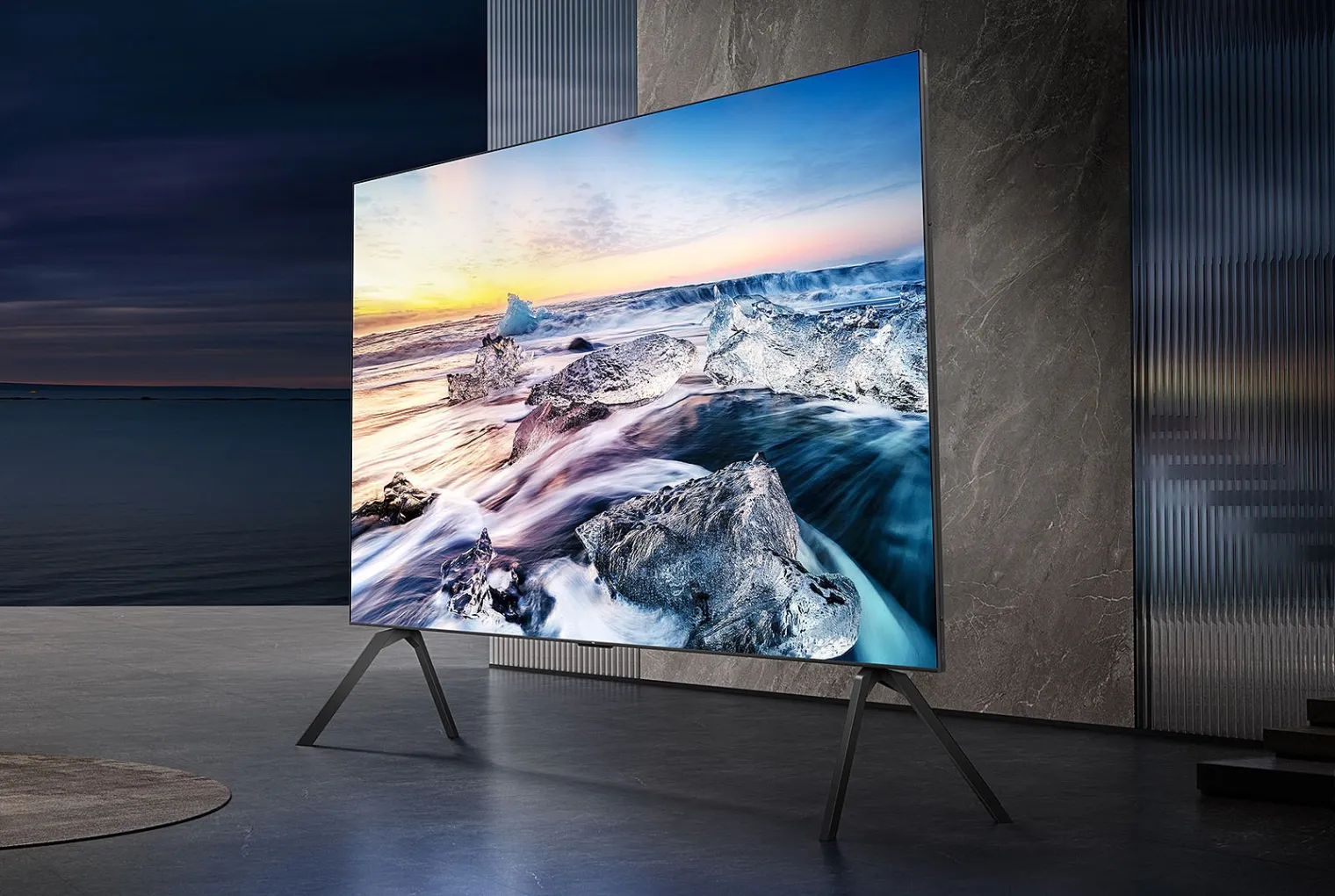 maj-tcl-devoile-la-diagonale-maximum-des-tv-lcd-monobloc-148-376-cm