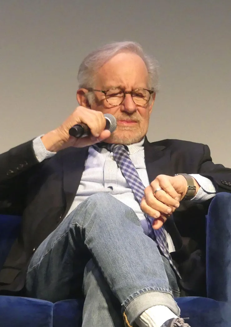 steven-spielberg-sauve-par-l-apple-watch-mais-en-fait-non