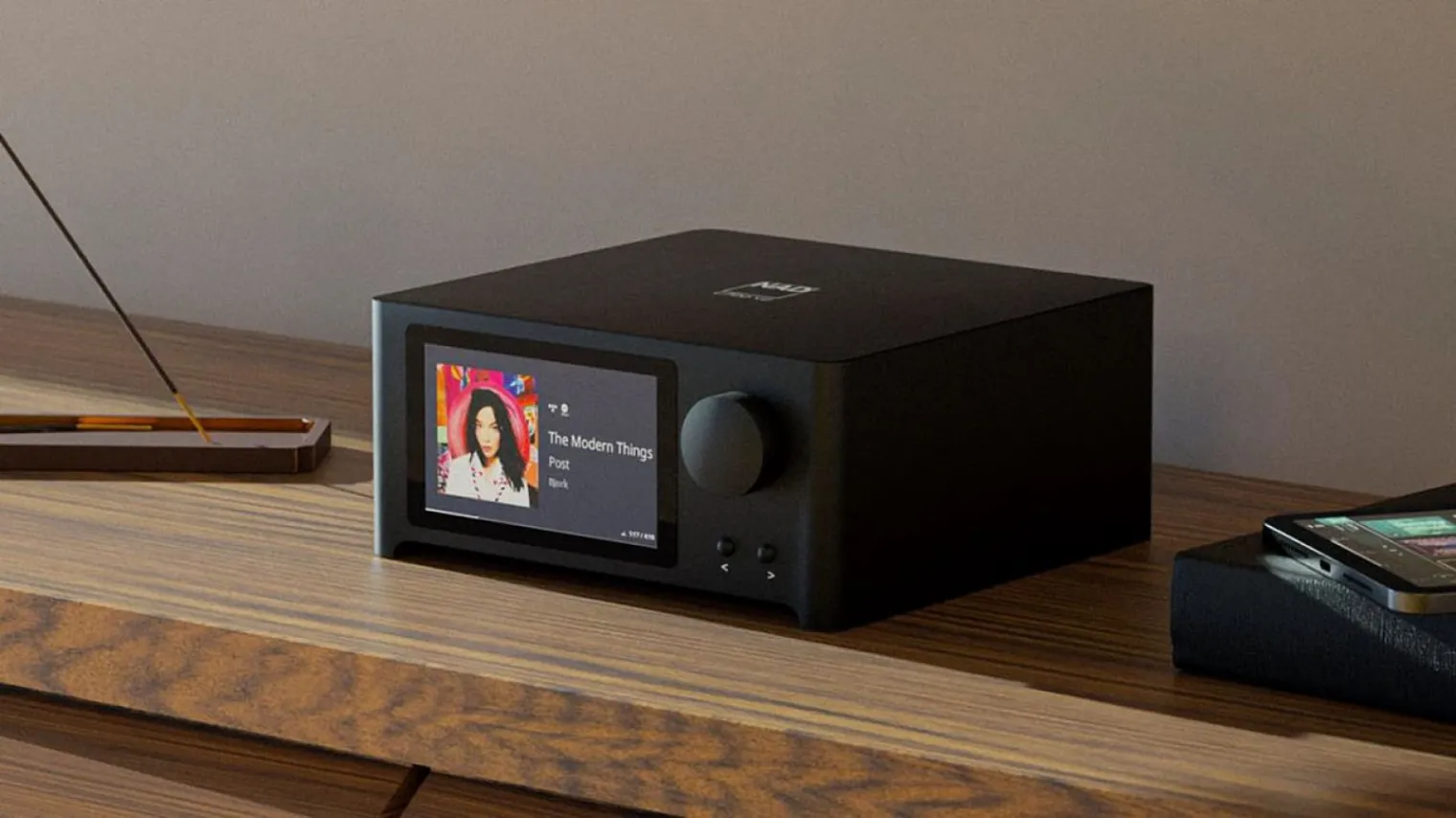 nad-c700-v2-ampli-hi-fi-lecteur-reseau-compatible-dolby-digital-4-1