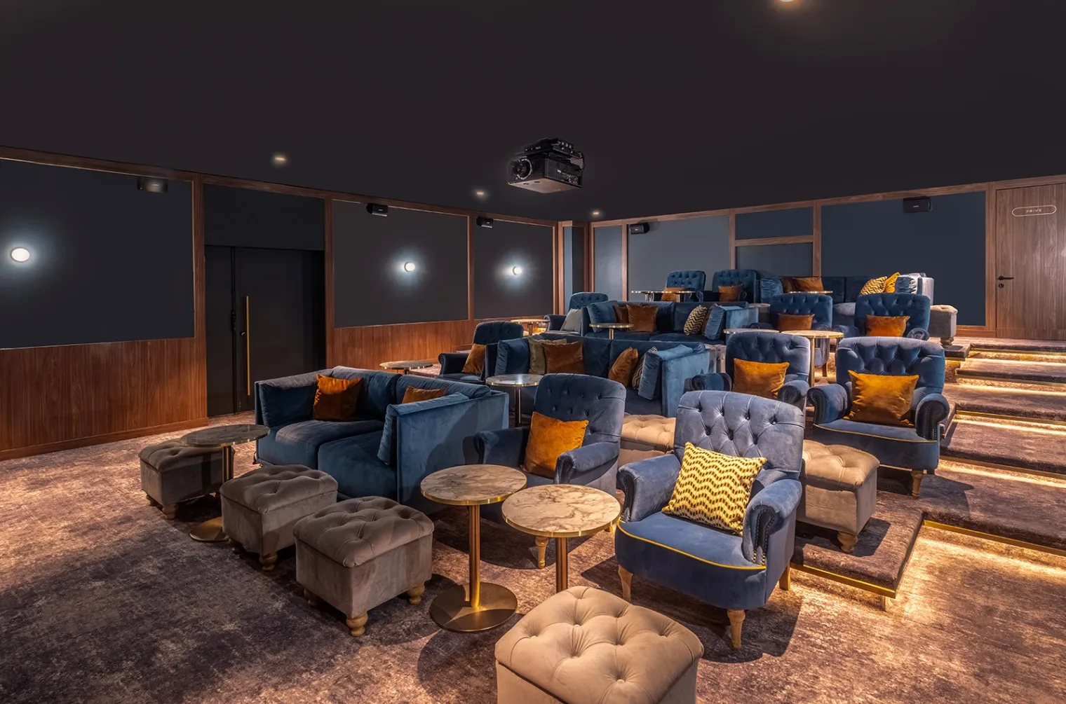hotel-burdigala-bordeaux-cinema-exclusif-5-etoiles
