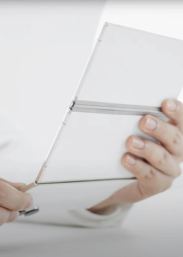 Phantom Ultimate&nbsp;2, smartphone prototype pliable en&nbsp;trois&nbsp;ultrafin