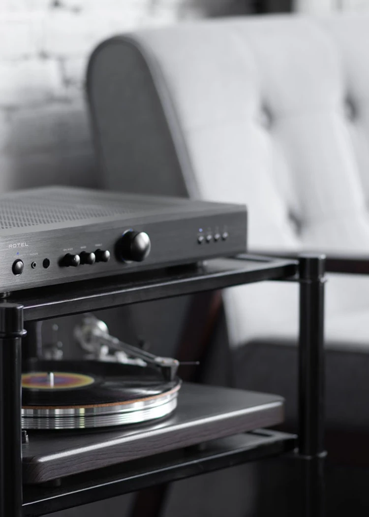 Rotel A8, amplificateur Hi-Fi Class&nbsp;AB à&nbsp;petit&nbsp;prix