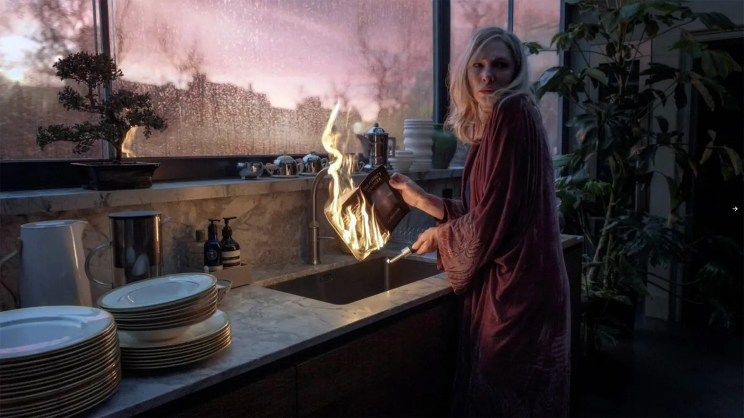 cate-blanchett-dans-disclaimer-d-alfonso-cuaron-deja-une-grande-serie