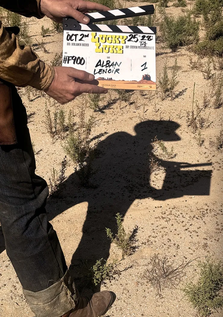 lucky-luke-alban-lenoir-en-lonesome-cowboy-pour-disney