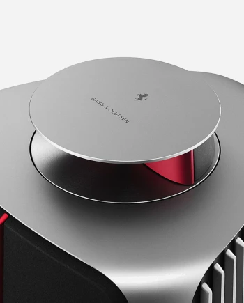 Collection B&amp;O/Ferrari&nbsp;: Beolab&nbsp;50, Beosound Theatre et Beovision&nbsp;Theatre