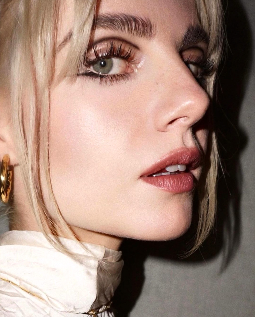 Lucy Boynton © Instagram