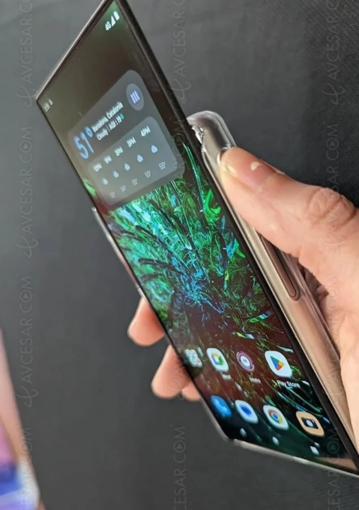 smartphone-extensible-motorola-toujours-sur-le-coup
