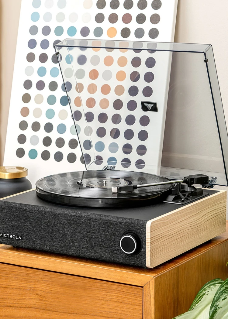 Platine vinyle Victrola Eastwood&nbsp;LP et enceinte/borne Bluetooth