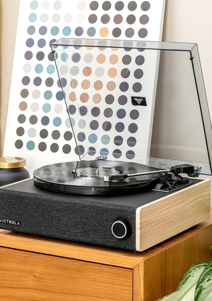 platine-vinyle-victrola-eastwood-lp-et-enceinte-borne-bluetooth