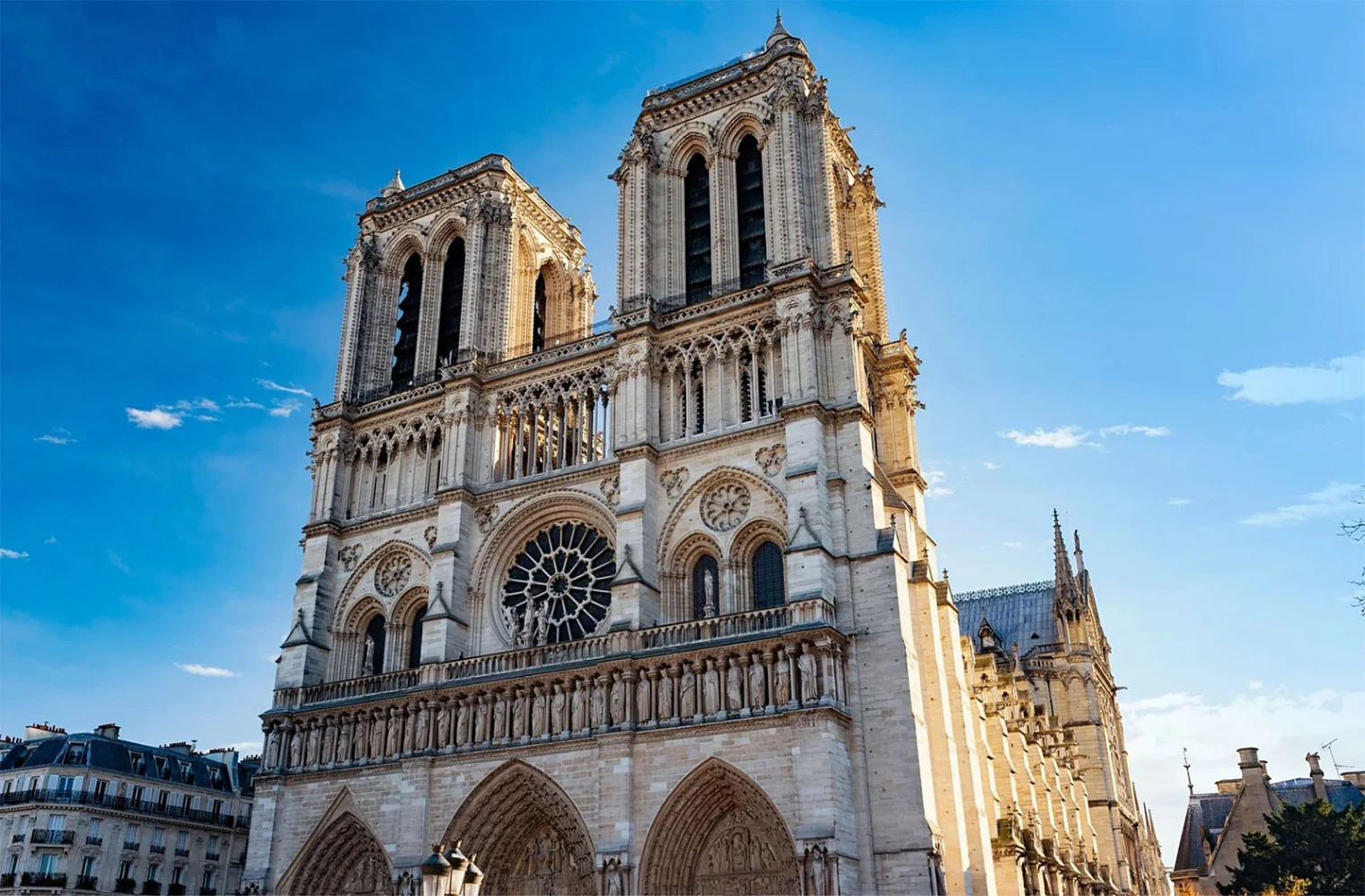 TNT 4K France 2 UHD, en direct pour la réouverture de Notre-Dame de Paris
