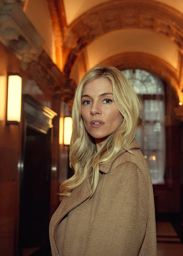 Sienna Miller va jouer dans un film adapté d'une série&nbsp;très&nbsp;connue