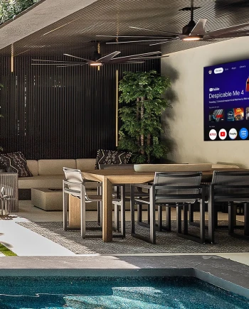 CES 25 > Le plus grand TV d’extérieur au monde, 254&nbsp;cm, signé&nbsp;Wemoove