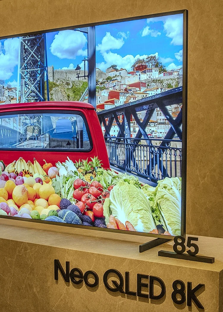 CES 25 > Samsung QN900F&nbsp;: TV The Frame 8K qui ne dit pas&nbsp;son&nbsp;nom