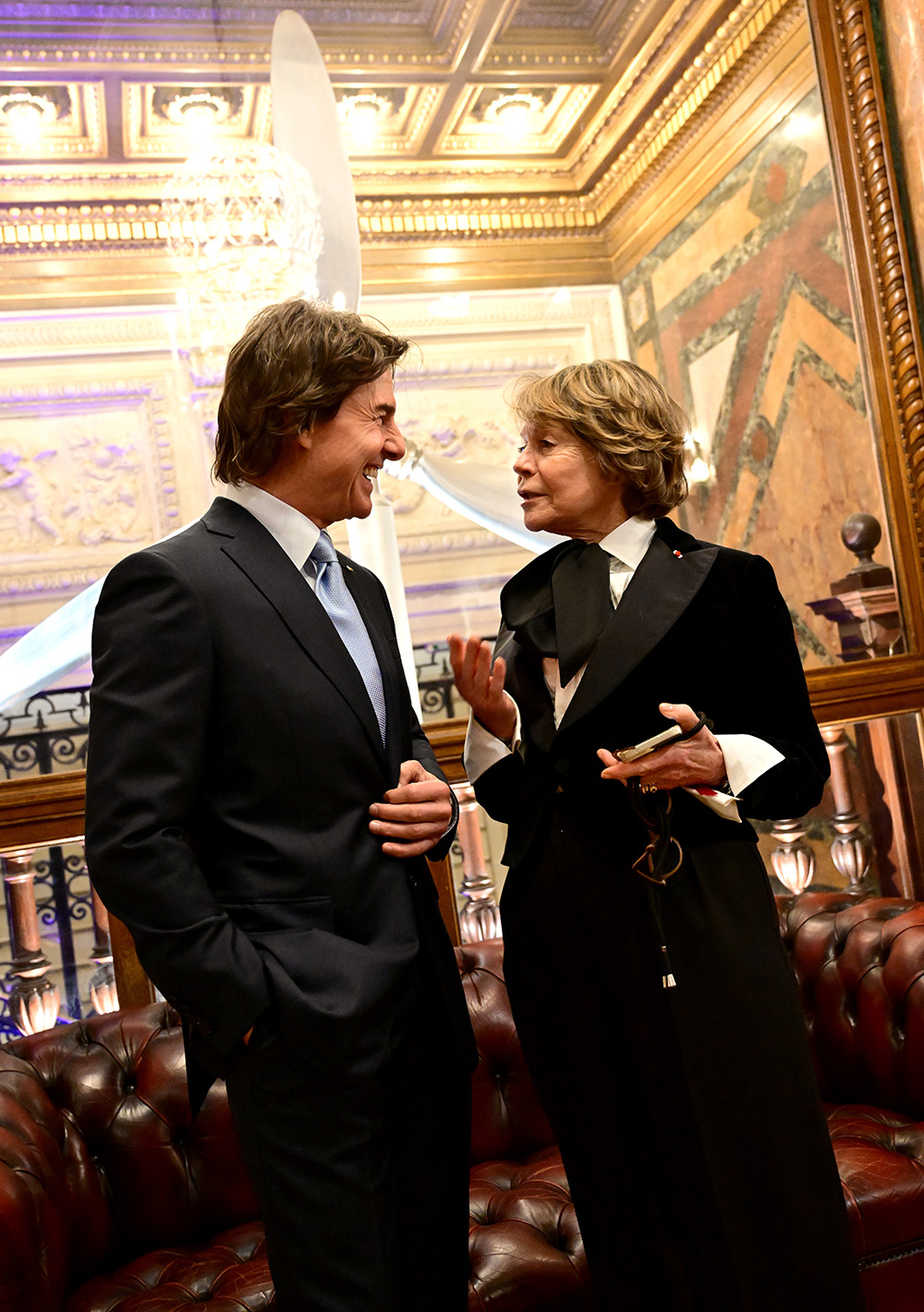 La présidente de l'Aéro-Club de France, Catherine Maunoury, et Tom Cruise, samedi 8 février 2025