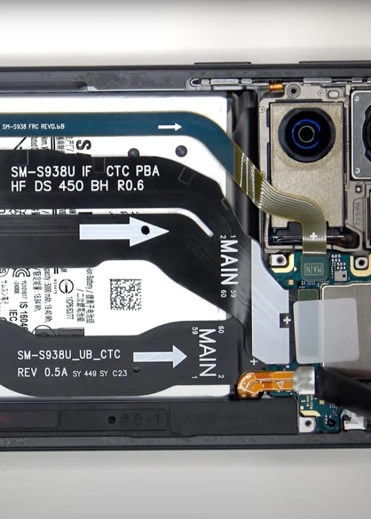 Dans les entrailles du Samsung Galaxy&nbsp;S25&nbsp;Ultra